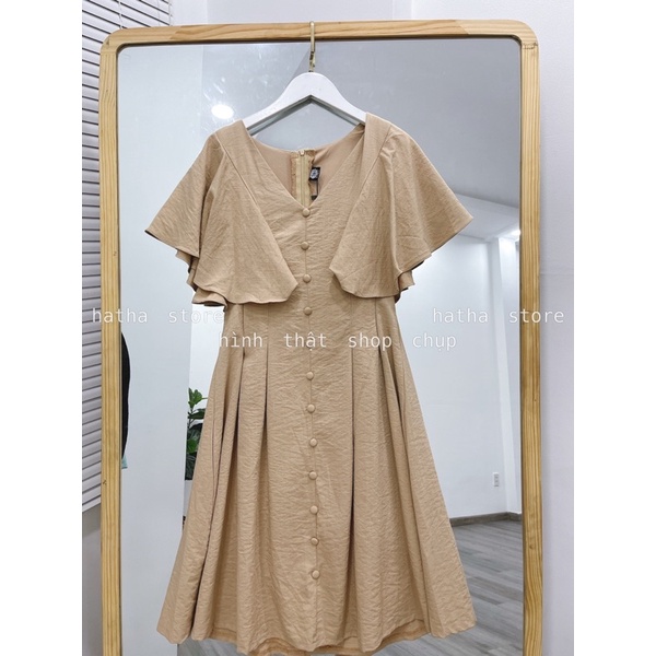 Đầm midi nâu bọc nút sang chảnh, tôn da cực Tây kèm ảnh thật