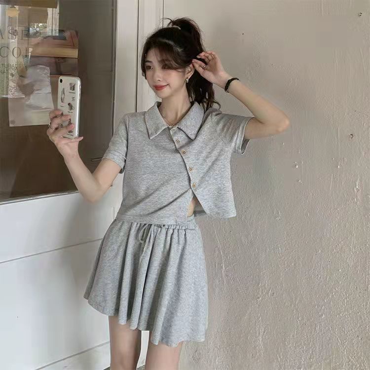 Bộ Đồ Polo Ngắn Tay Thiết Kế Lệch Tà Cá Tính Cho Nữ