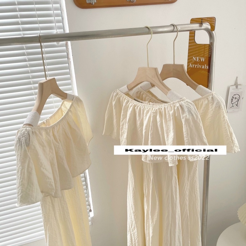 Váy Trễ Vai Bèo Đơn Giản Nhẹ Nhàng Chất Đũi Dày Dặn ảnh thật Kaylee | BigBuy360 - bigbuy360.vn