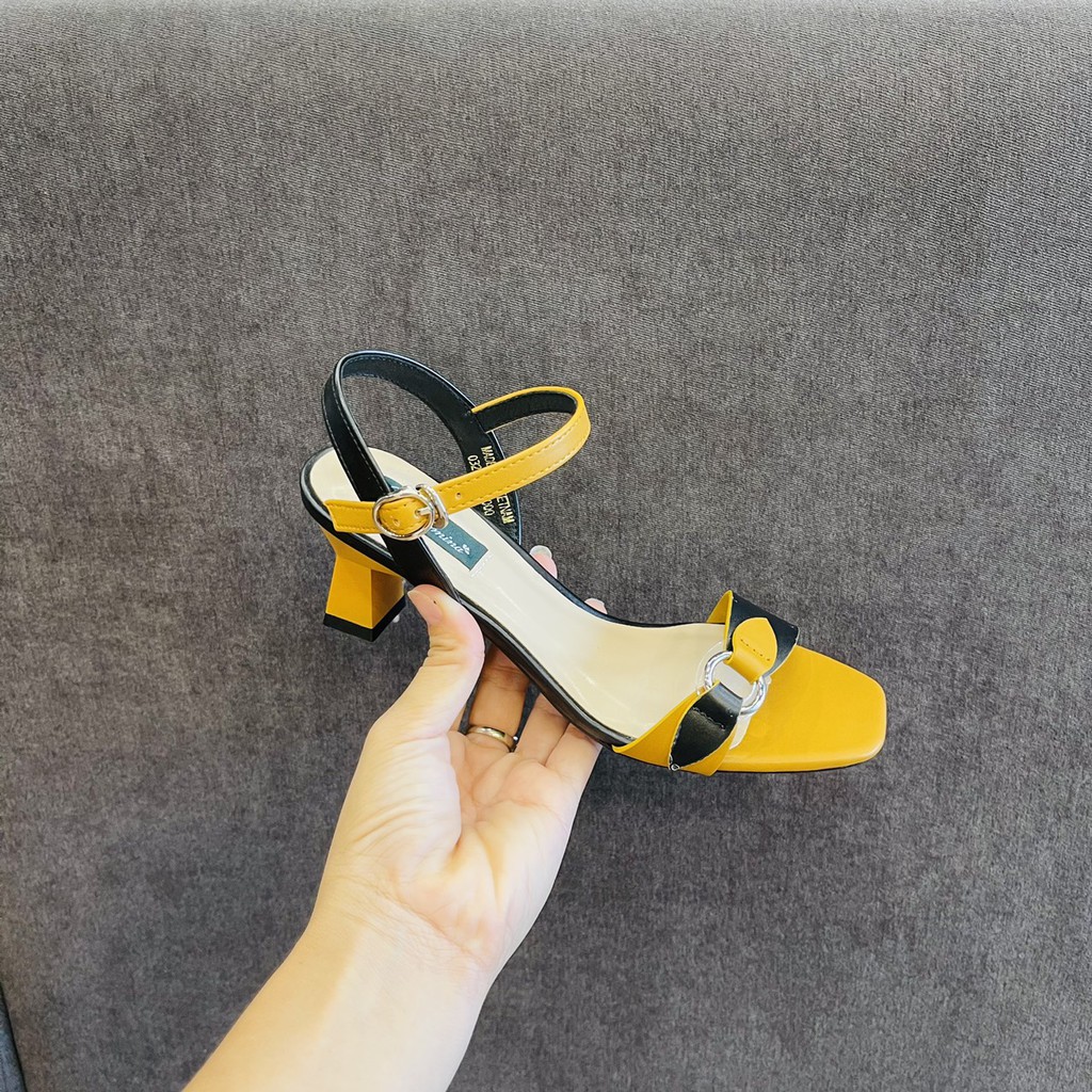 [shop giay minh thu] Sandal VIP quai khóa tròn 5cm MT3000