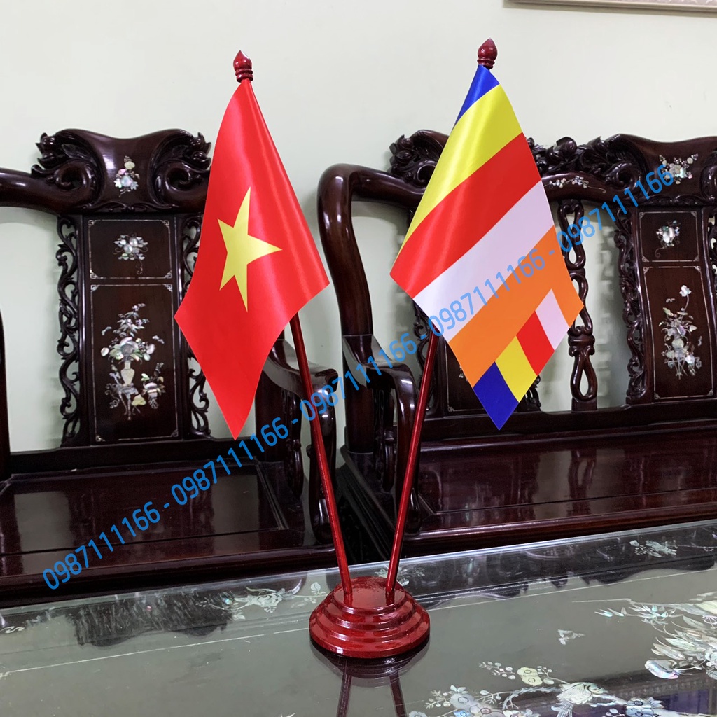 Cờ Để Bàn Đế gỗ Cắm 2 cờ  Việt Nam - PG In Kỹ Thuật Số