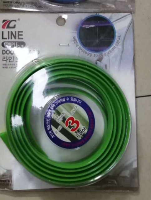 Sản phẩm gia đình làm: Nẹp cánh cửa ô tô cao su non nẹp mềm 3m