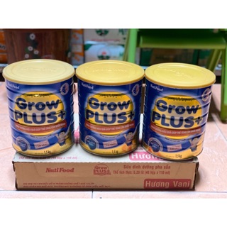 Bộ 3 lon sữa bột Nutifood Grow plus + Xanh 1,5kg