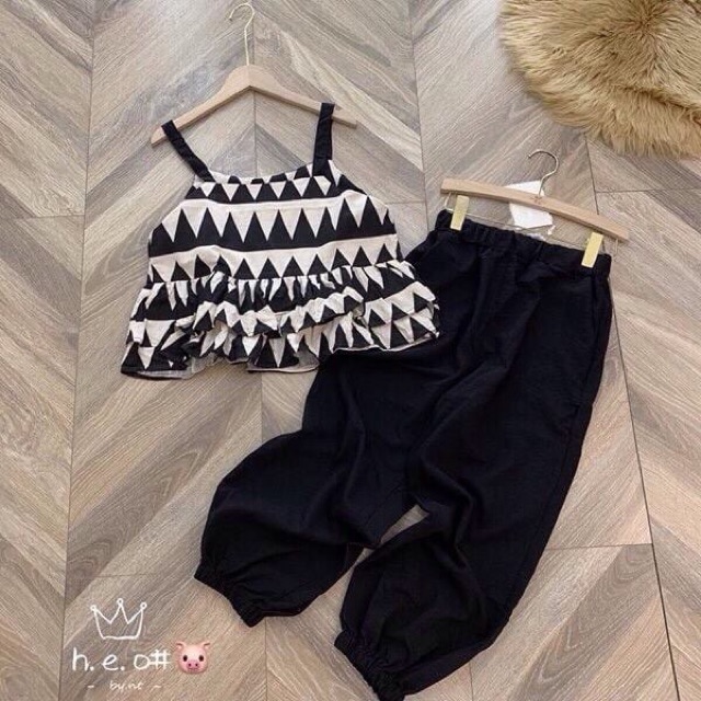 SET ÁO 2 DÂY KẺ+ QUẦN ĐŨI