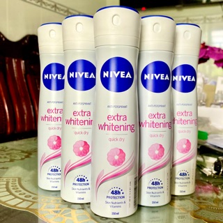 Xịt ngăn mùi NIVEA Extra Whitening trắng mịn mờ vết thâm (150ml)