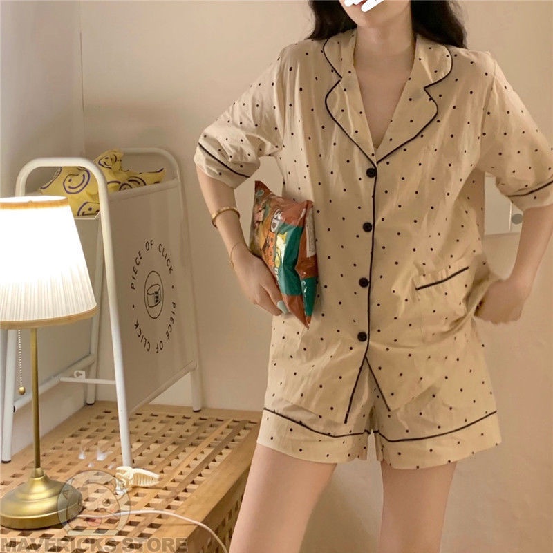 Bộ Đồ Ngủ Ngắn Tay Hoa Văn Chấm Bi Phong Cách Hàn Quốc Dành Cho Nữ