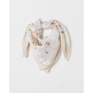 khăn lụa hoạ tiết hoa (hàng xuất xịn)