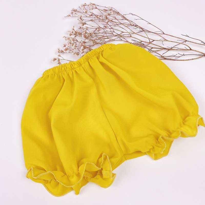 Đầm yếm hoa vàng cho bé (3-16kg)