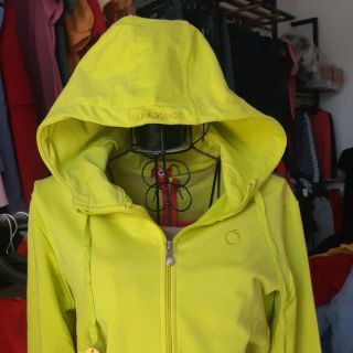 Áo khoác xanh dạ quang