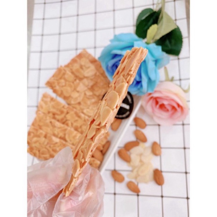Bánh ngói HẠNH NHÂN  ăn kiêng mỏng và giòn ăn vặt quán 88 | BigBuy360 - bigbuy360.vn