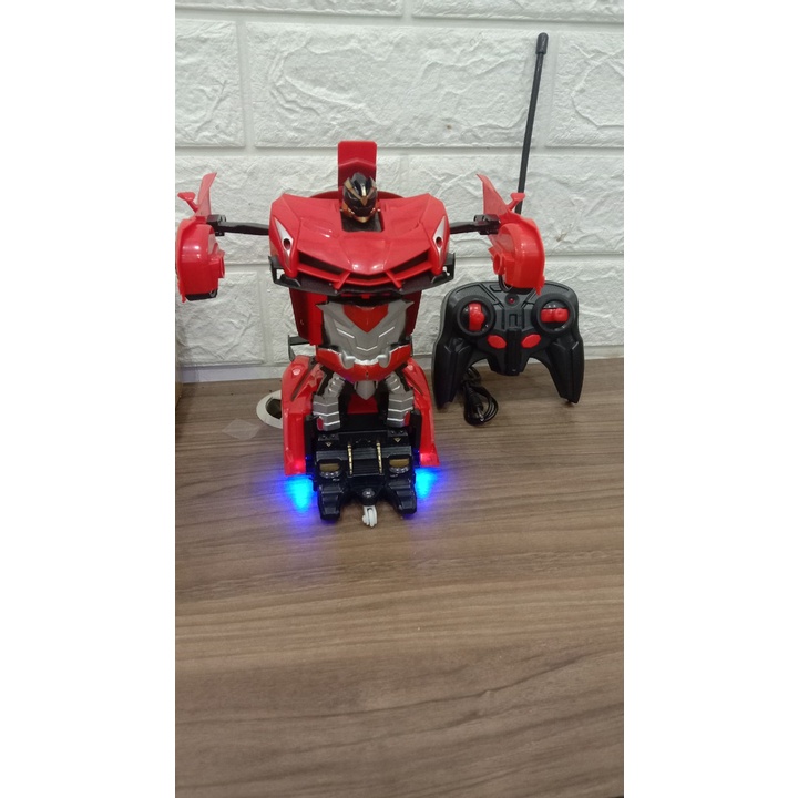 🎁Quà tặng cho bé 🎁 Xe điều khiển từ xa biên hình Robot, Xe ô tô đồ chơi điều khiển 4 chiều thông minh