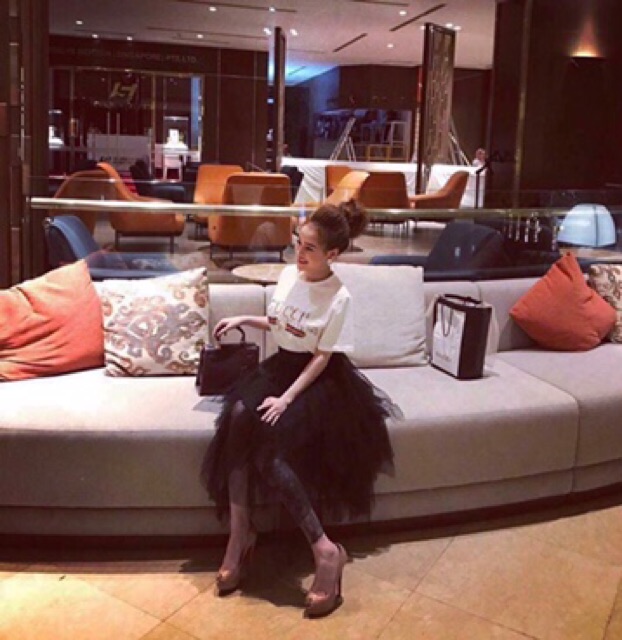 Chân váy tutu đuôi cá xẻ chất đẹp nhiều lớp | BigBuy360 - bigbuy360.vn