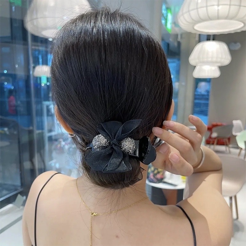 Kẹp Tóc Hình Nơ Đính Ngọc Trai Thời Trang