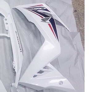 DÀN ÁO WINNER V1 TRẮNG 2018 ZIN CHÍNH HÃNG HONDA