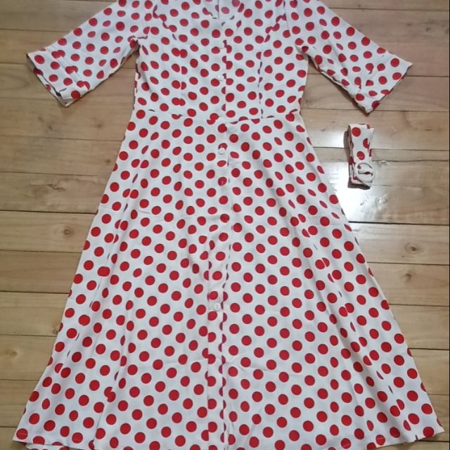 Váy công sở mới nguyên tem, mua shop 300k, pass thanh lý 110k