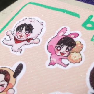 Sticker tấm chibi BTS