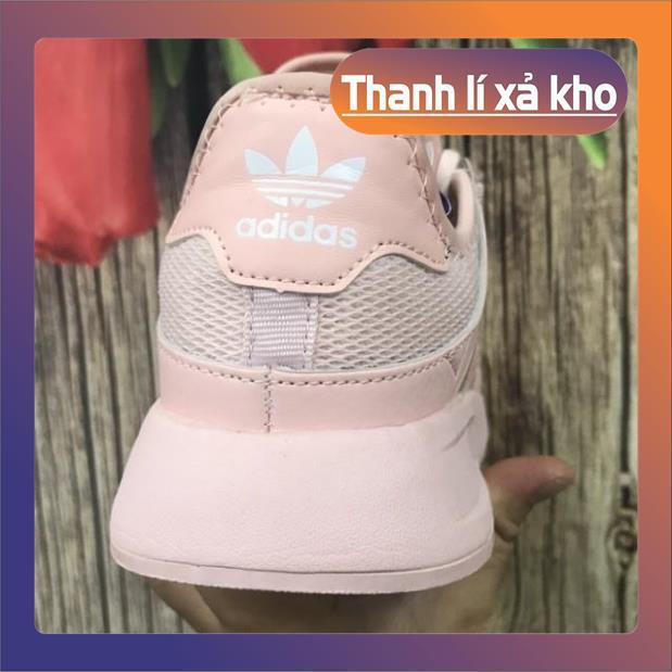 𝐆𝐢à𝐲 𝐧ữ 𝐬𝐧𝐞𝐚𝐤𝐞𝐫 𝐱𝐩𝐥𝐫 𝐡ồ𝐧𝐠