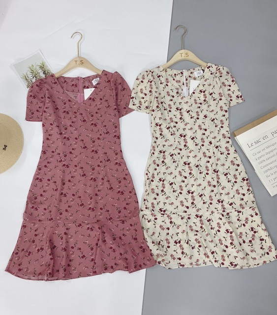 BÁN SỈ VÁY HOA ĐUÔI CÁ CỔ V SANG TRỌNG DK60 | BigBuy360 - bigbuy360.vn