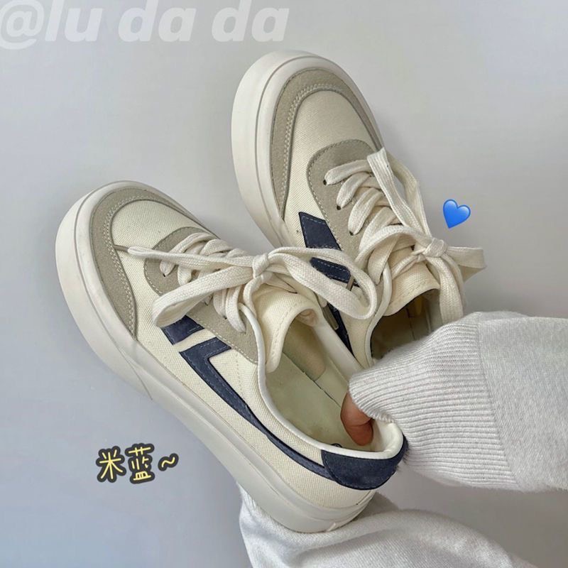 Giày thể thao nữ basic đế dày 2cm phối màu cá tính