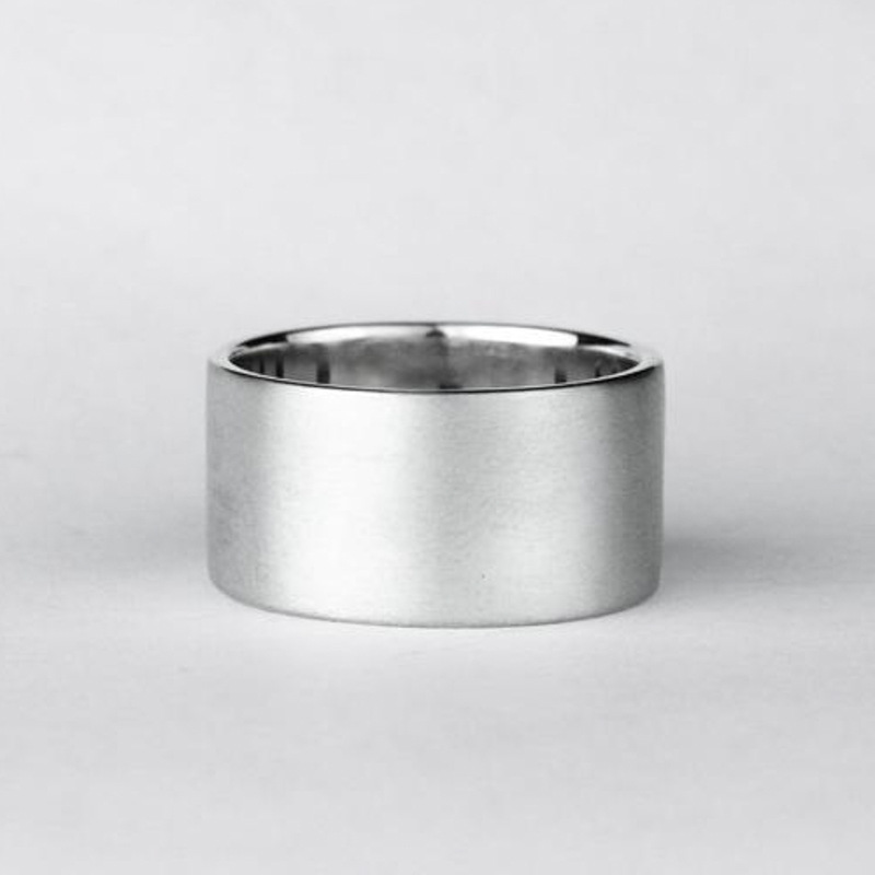 Nhẫn to bản khảm họa tiết gấu rừng cá tính | BigBuy360 - bigbuy360.vn