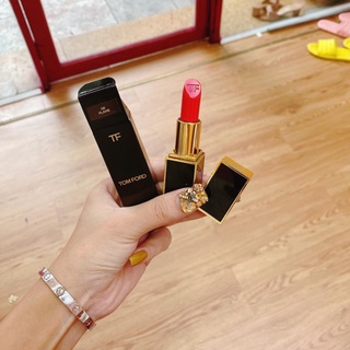 Son Tom Ford 06 Flame