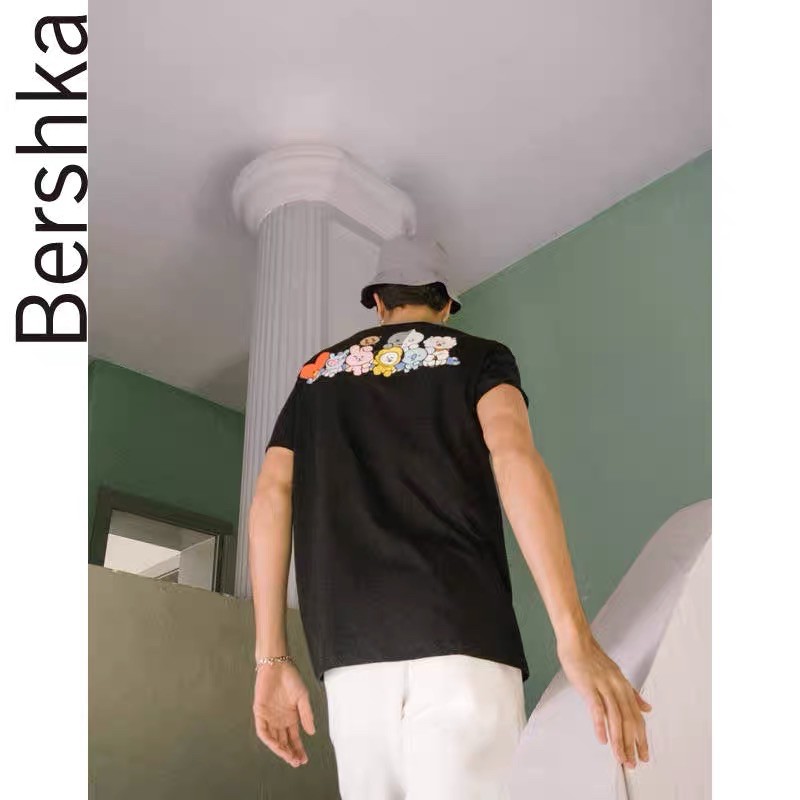 Áo thun BT21 x Bershka đen chính hãng {SALE}