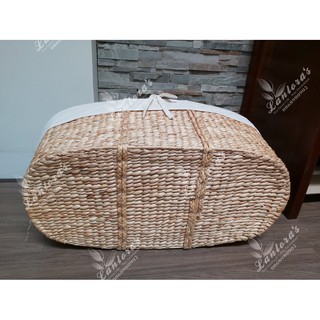Nôi em bé bằng lục bình đan hạt gạo