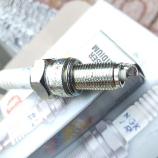 BUGI NGK IRIDIUM LAZER MÃ SIMR8A9
