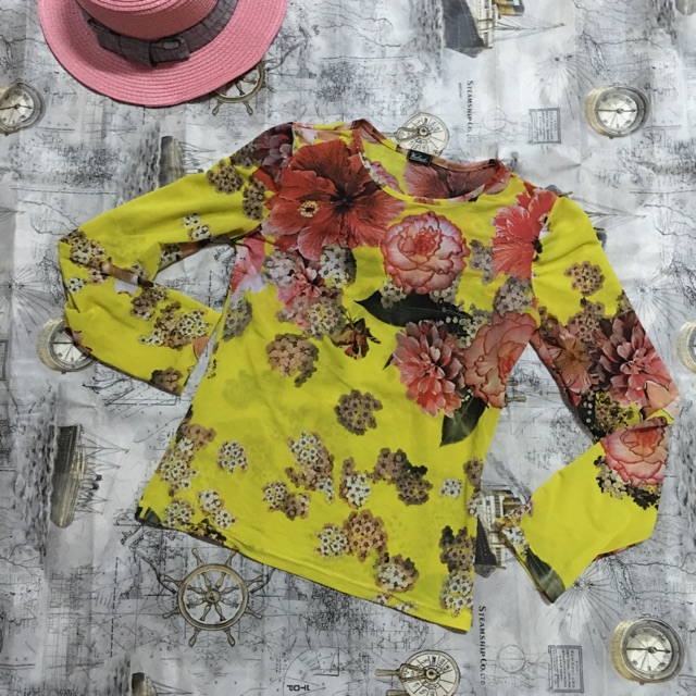 Combo áo và đầm 
