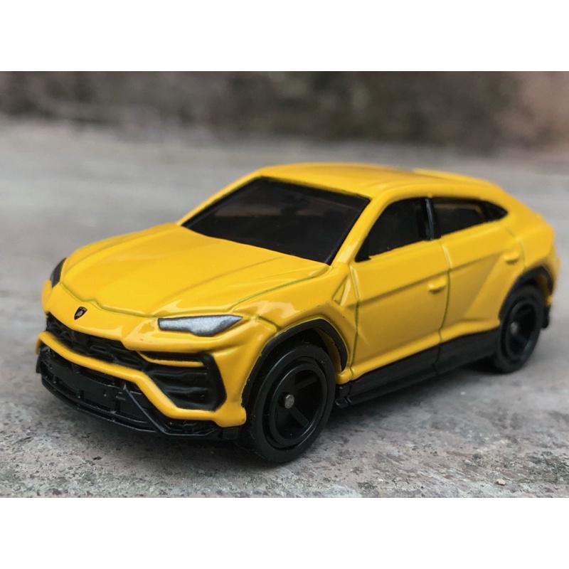 Xe Mô Hình TOMICA Lamborghini Urus- SUV 1:64