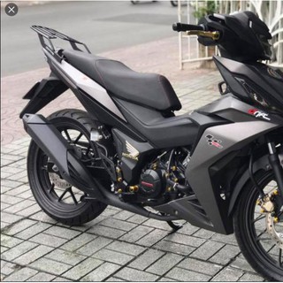 Cảng Givi Chở Hàng Cho Winner V1