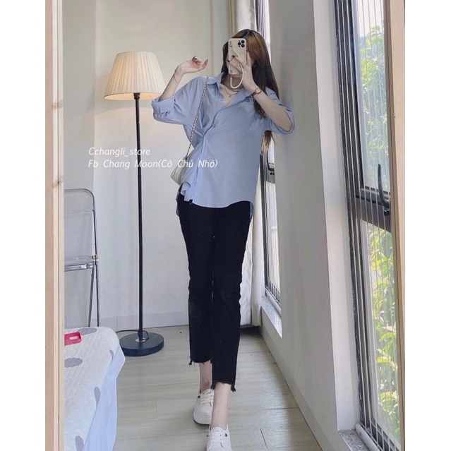 Sơ mi xanh cúc chéo phối quần jean ống đứng(ảnh thật shop chụp) | BigBuy360 - bigbuy360.vn