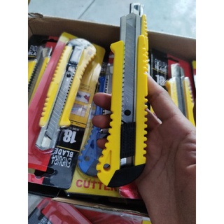 2 Dao rọc giấy loại lớn,50 lưỡi dao rọc giấy