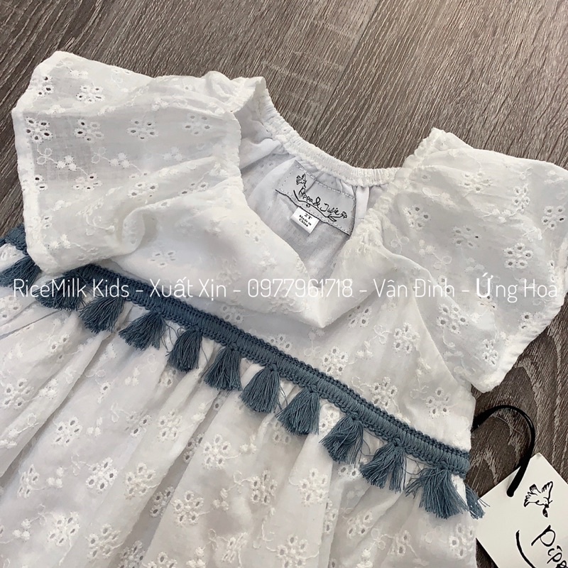 Áo thêu hoa diềm xanh xuất dư xịn