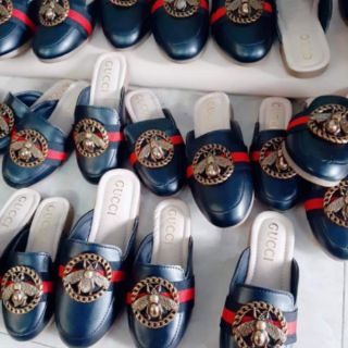 Sục gucci cho bé