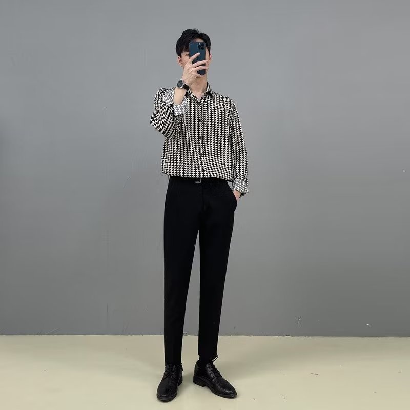 Áo Sơ Mi Lụa Lạnh Tay Dài Kẻ Sọc Ca Rô Màu Đen Có Size M-3XL Phong Cách Hàn Quốc Cho Nam Giới