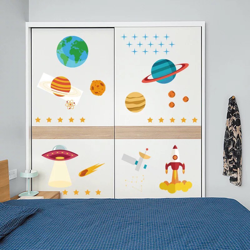 Decal trang trí tường Hành Tinh Xanh