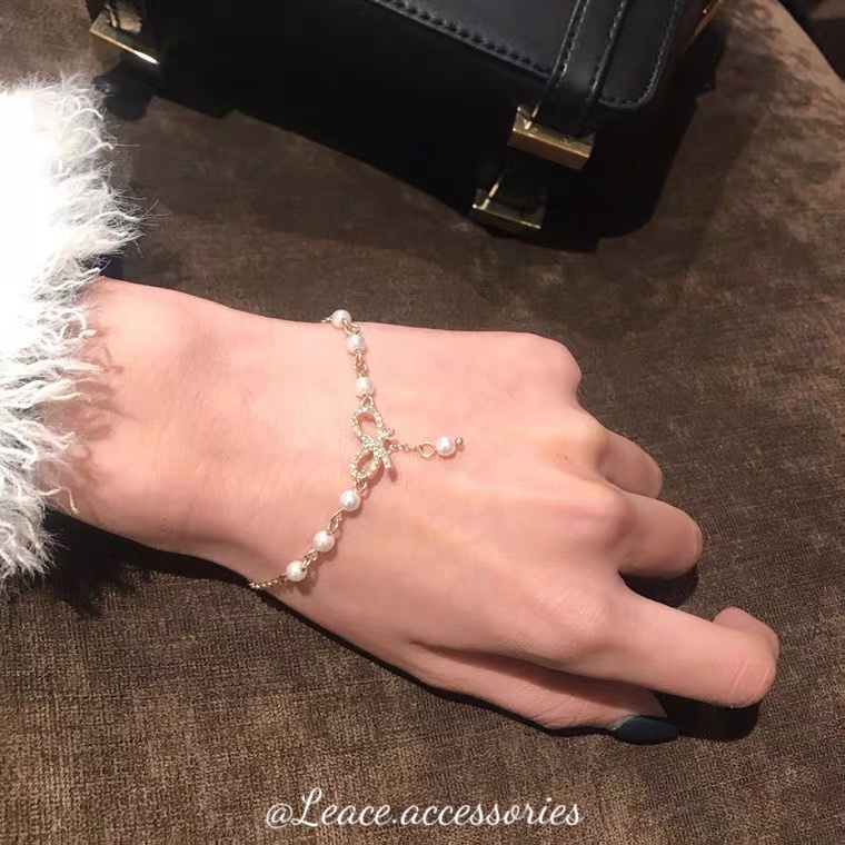 Vòng tay nữ, lắc tay nữ ngọc trai nhân tạo mặt nơ đính đá nữ tính BL019 Leace.accessories