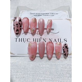 Móng up thiết kế (nail box)