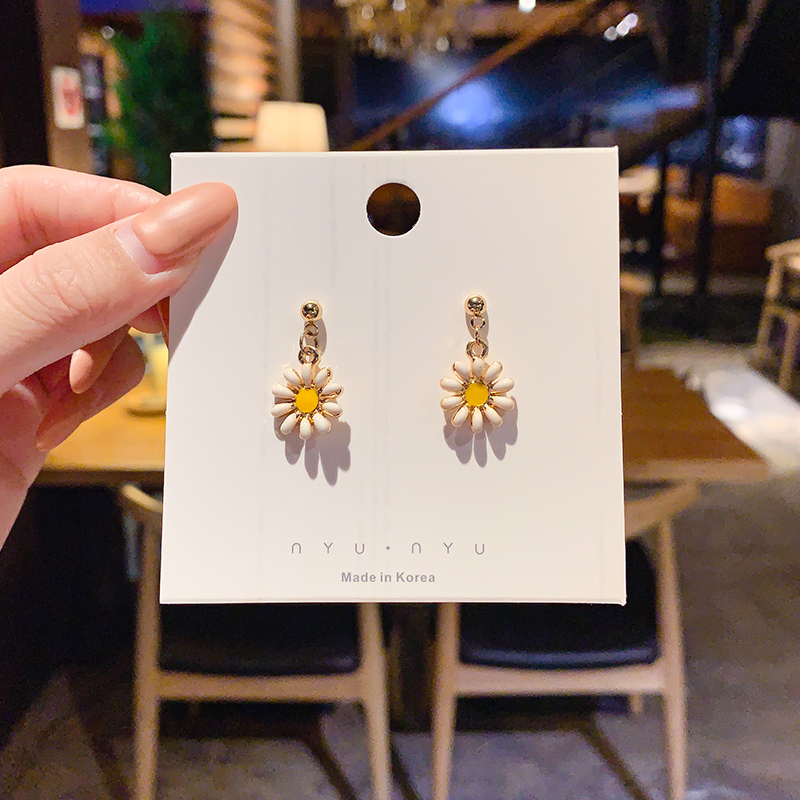 Hoa tai dáng dài phong cách Hàn Quốc cao cấp thời trang