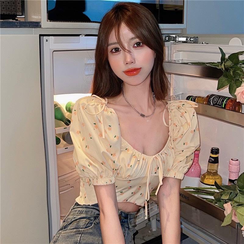 Áo Croptop Tay Ngắn Bông Cúp Ngực Hoạ Tiết Hoa Kiểu Dáng Bánh Bèo