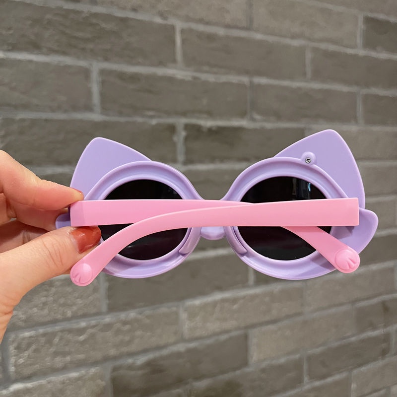 Kính Chống Nắng / Tia UV Bằng Silicon Họa Tiết Hoạt Hình Dễ Thương Cho Bé