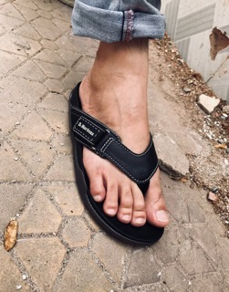 Dép kẹp dr.martens shaw 2018
