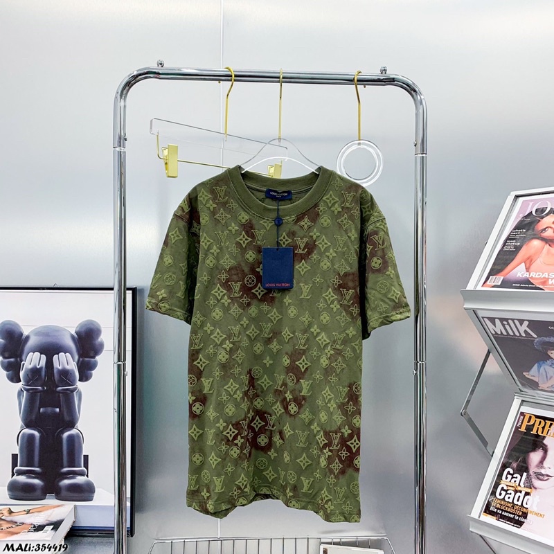 Áo phông dáng rộng