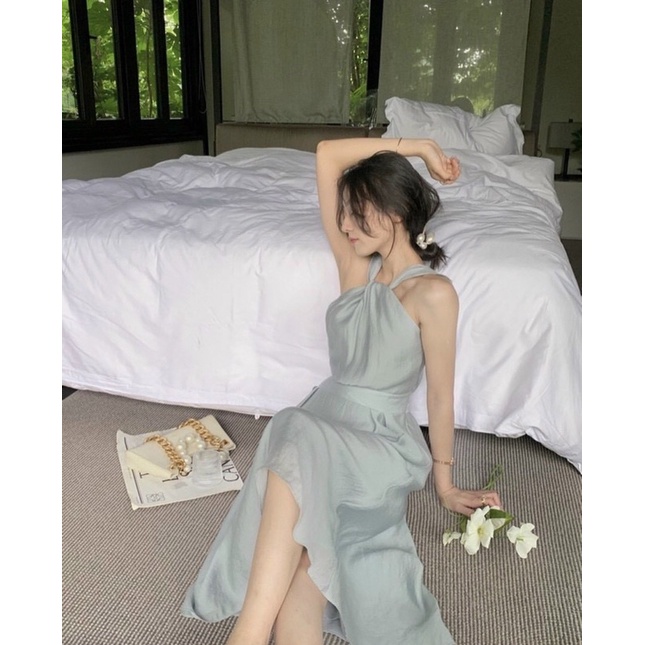 g12- đầm xoè xanh , trắng xoắn ngực , chất voan tơ