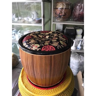 Ấm tích sứ Bát Tràng loại 0,7 lít và giỏ ủ ấm loại 0,7 lít
