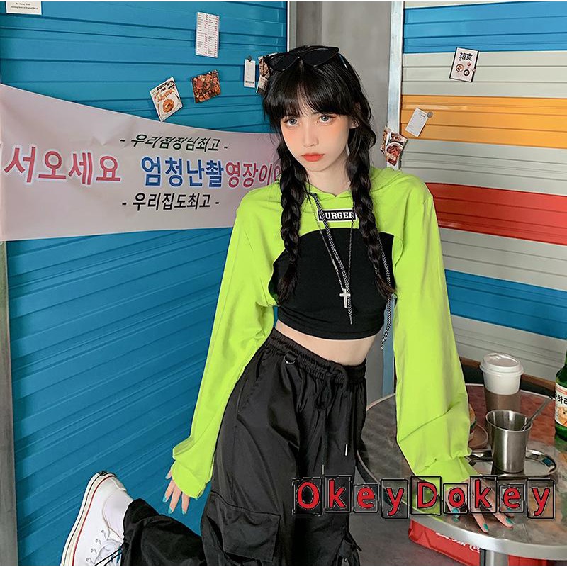 Áo Croptop Tay Dài Có Mũ Trùm Đầu Thêu Chữ Dành Cho Nữ