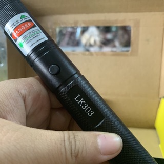 Đèn Pin Laze Con Cá Mập