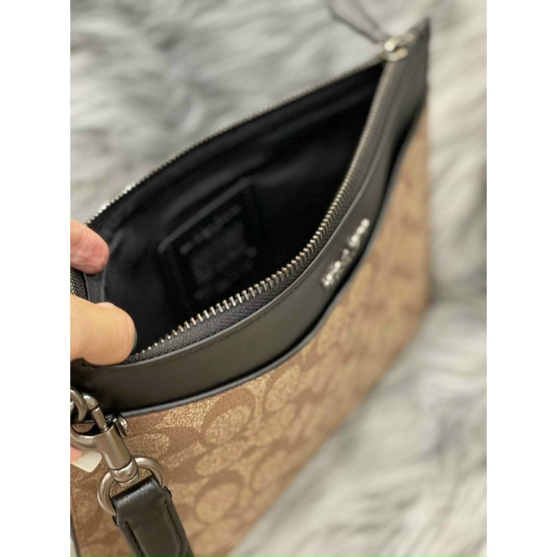 Clutch ví cầm tay