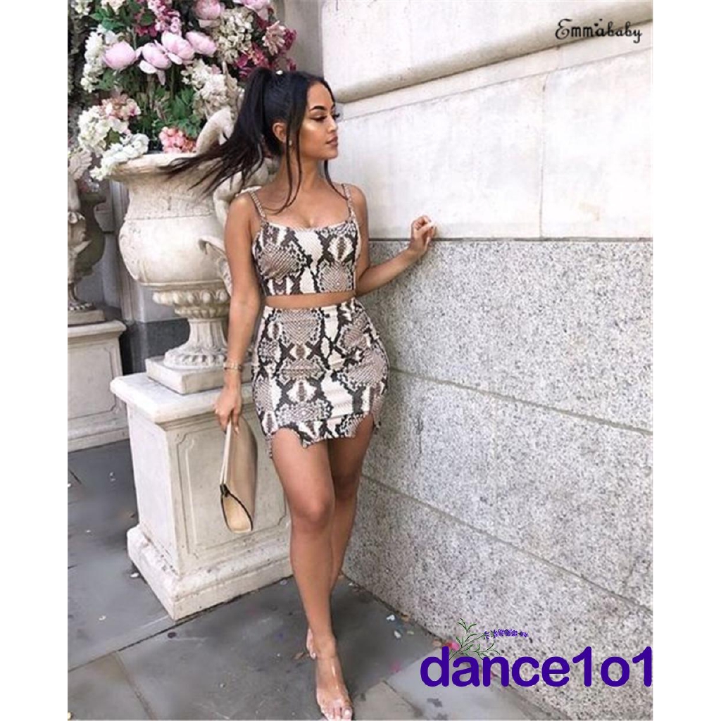 Set áo croptop + Chân váy thời trang nữ tính